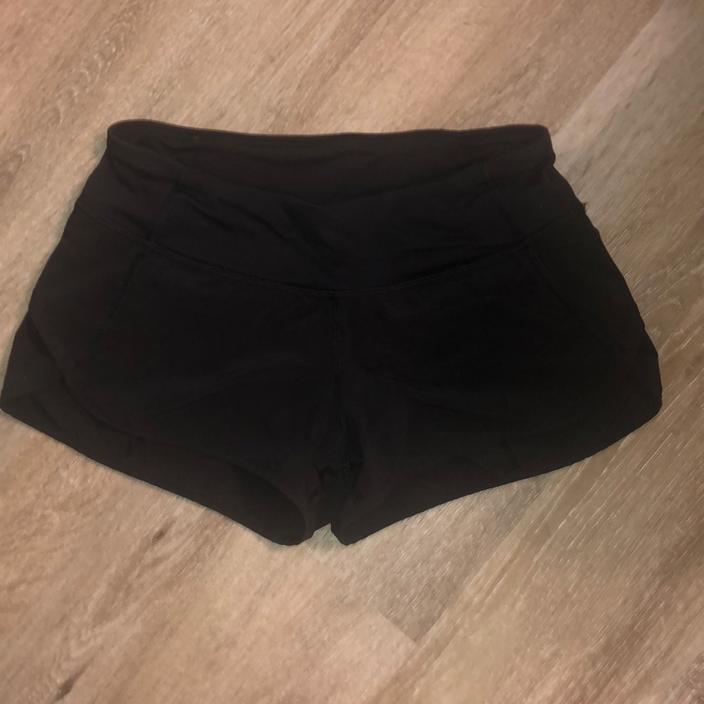 Lululemon black speed up shorts